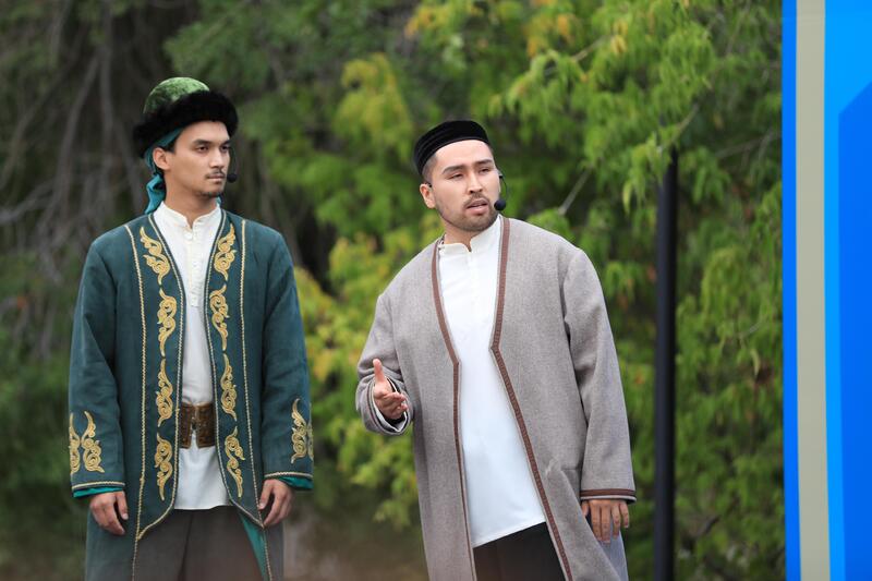 Актобе празднуют 180-летие великого Абая