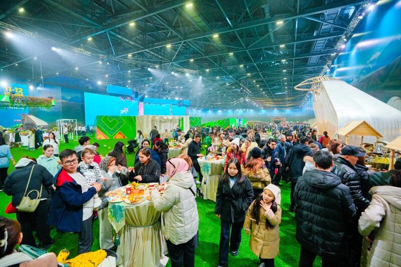 В Астане проходит книжная ярмарка Nauryz Kitap Fair