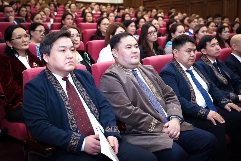 В Министерстве просвещения состоялось обсуждение новой Конституции