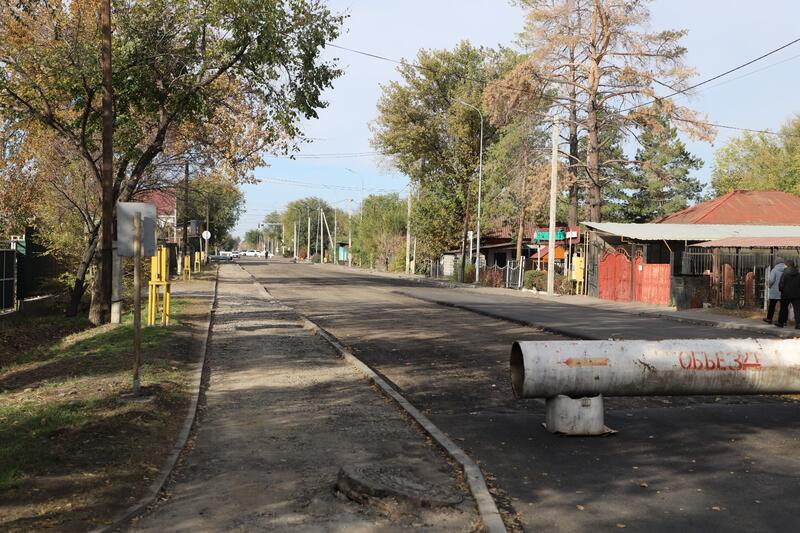 Ернат Бәзіл проинспектировал качество дорожных работ в Талдыкоргане