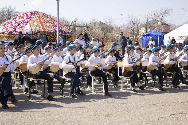 Аким области принял участие в праздновании Наурыза в Талгаре