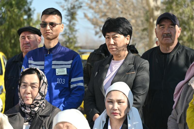 В ТУРКЕСТАНСКОЙ ОБЛАСТИ ОТКРЫЛИ МЕМОРИАЛЬНУЮ ДОСКУ В ПАМЯТЬ О ПОГИБШЕМ ФЕЛЬДШЕРЕ УЛДАНЕ МЫРЗУАН