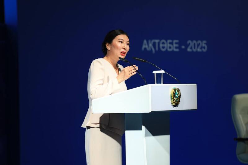 Свыше 15 тысяч педагогов приняли участие в традиционной августовской конференции учителей