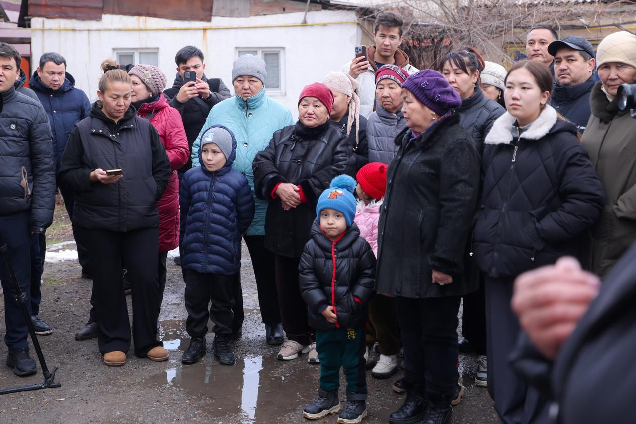 ЗЕЛЁНАЯ БАЛКА: СЕМЬИ ВЕТХОГО ЖИЛЬЯ ПЕРЕСЕЛИЛИ В ШЫМКЕНТЕ