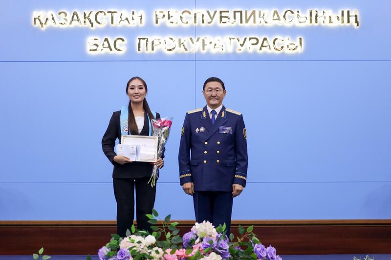 Академия выпустила новых сотрудников