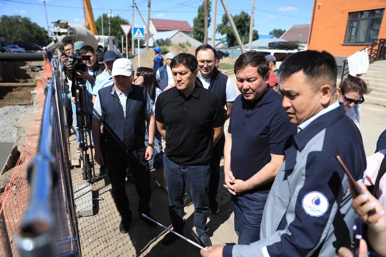 В Актобе реконструируют участок теплосети, обеспечивающий теплом 65% старой части города