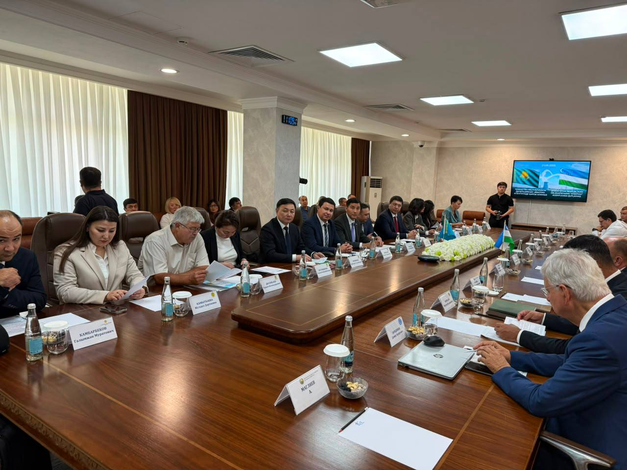 21 августа 2026 года в Ташкенте состоялась казахстанско-узбекская встреча по вопросам сотрудничества при реализации проектов атомной энергетики