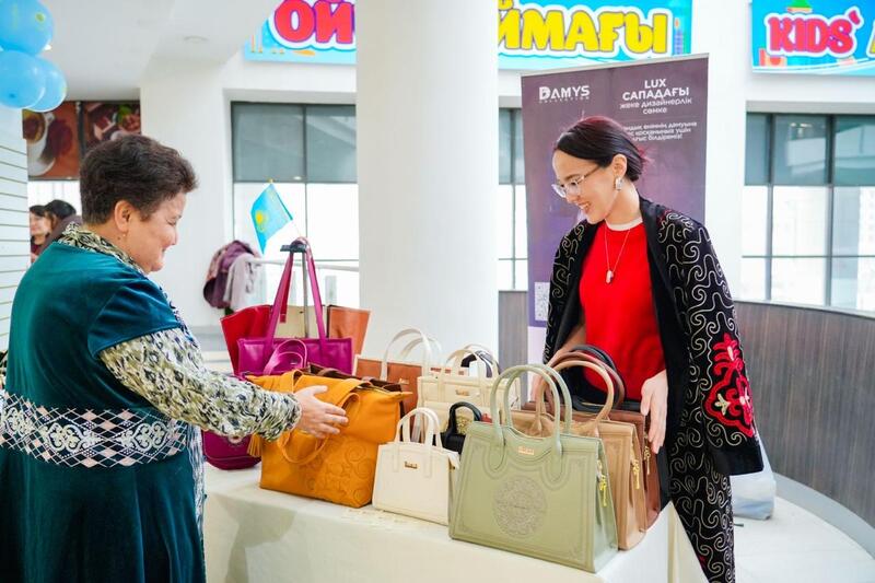 В Астане проходит республиканская ярмарка «Караван ремесленников Великой степи»