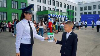 Полиция приняла участие в открытии новой сельской школы в области Абай