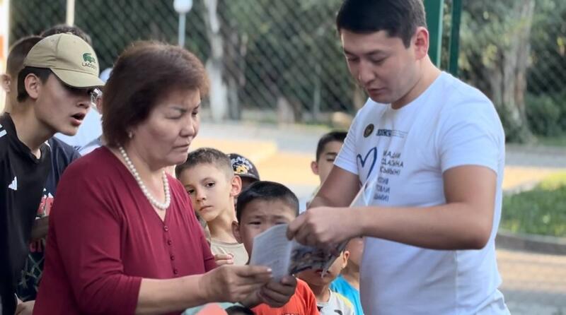 Полицейские провели профилактическую встречу в детском лагере в области Жетысу