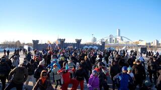 Более 700 астанчан приняли участие в новогоднем забеге