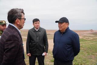 Аким Акмолинской области посетил лесопитомник в Шортандинском районе