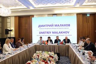 Председатель Высшего Судебного Совета Дмитрий Малахов принял участие в Международной научно-практической конференции на тему: «Нотариат в современном обществе: конституционные гарантии и вызовы времени», организованной Республиканской нотариальной палатой