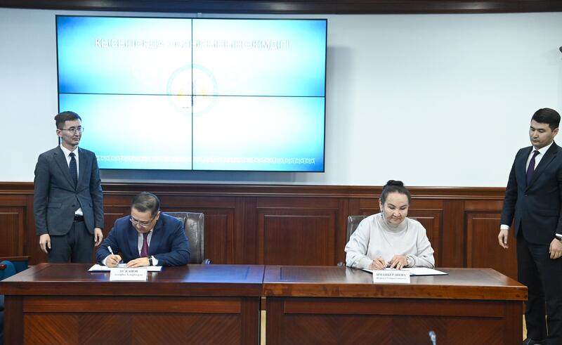 Подписан меморандум о передаче здания частной школы в областную коммунальную собственность