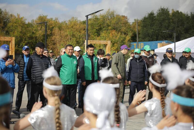 В Акмолинской области в рамках экоакции высажено 4,6 тысячи деревьев