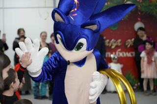 Новогодний праздник для детей провели в столичном центре «Жанұя»