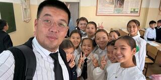 Английский язык через рэп – именно так преподает свой предмет сельский учитель