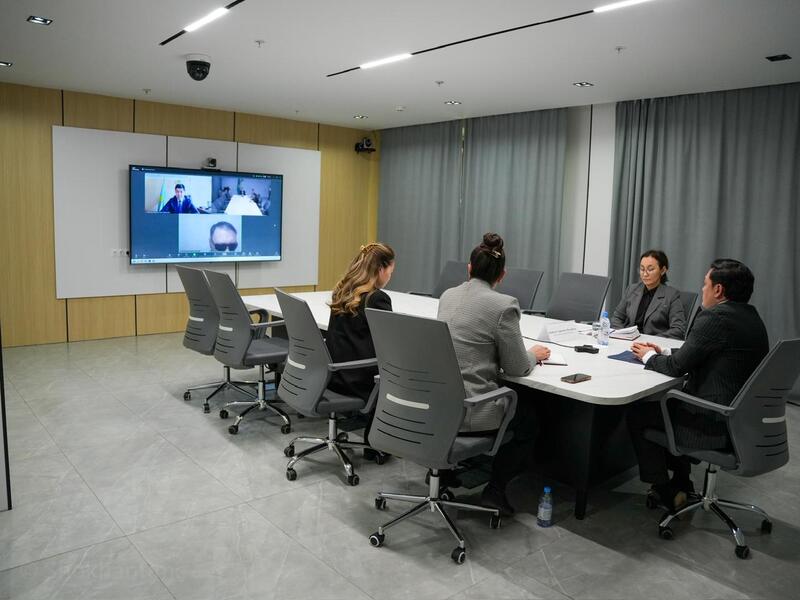 Вице-министр юстиции РК Бекболат Молдабеков провел личный прием в Центре приема граждан