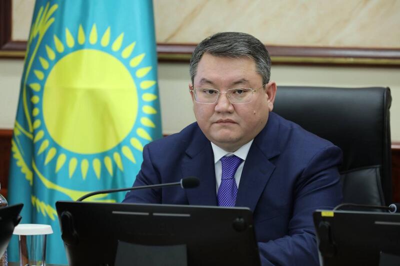 Советник Президента РК встретился с акимами сел Мангистауской области